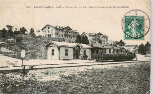 Le Revard 1550m 73 Savoie Piateau du Revard Gare Terminus et les