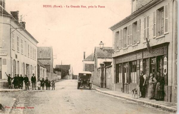 Bueil 27 Eure La Grande Rue près la Poste