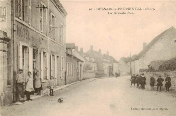 Bessais-le-Fromental 18 Cher La Grande Rue