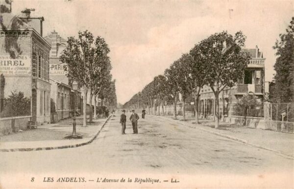 Les Andelys 27 Eure Avenue de la Republique