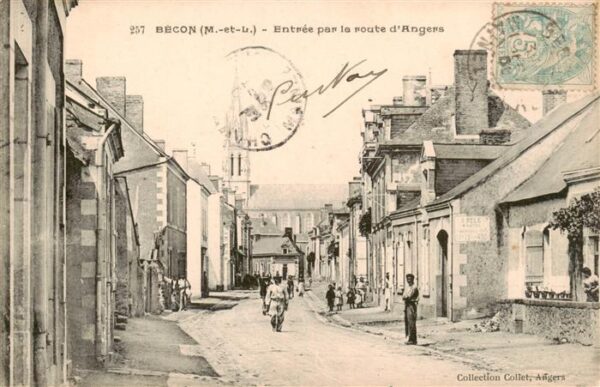 Becon-les-Granits 49 Maine-et-Loire Entree par la route d_Angers