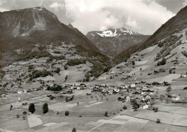 Engi GL Panorama Blick gegen Gufel- und Bützist