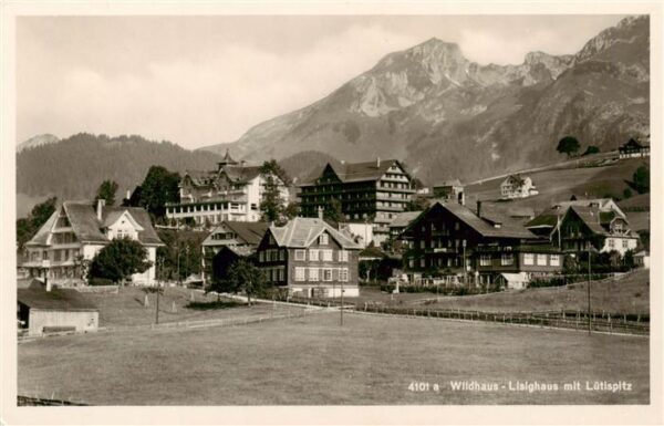 Lisighaus Wildhaus SG mit Lütispitz