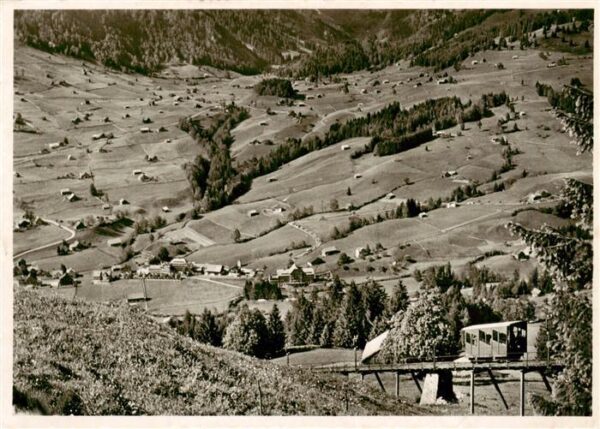 Unterwasser  Toggenburg SG mit der Iltiosbahn