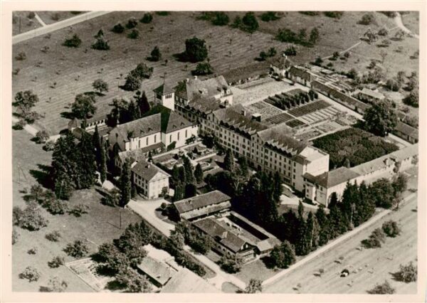 Cham  ZG Institut Heiligkreuz Fliegeraufnahme
