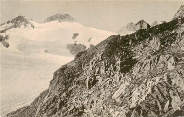 Rotondohuette 2600m Realp UR Berghütte am Wyttenwassergletscher