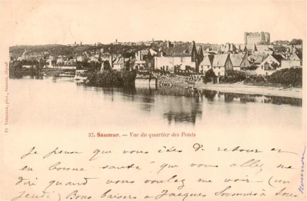 Saumur 49 Maine-et-Loire Vue du quartier des Ponts