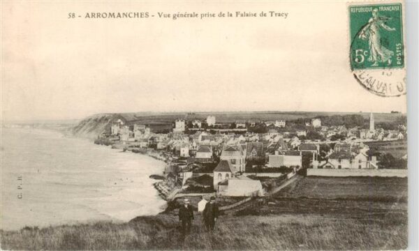 Arromanches-les-Bains 14 Calvados Vue generale prise de la Falaise de Tra