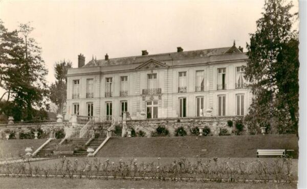 Vernouillet Verneuil-sur-Seine 78 Yvelin Maison de Retraite de la Caisse des Dep