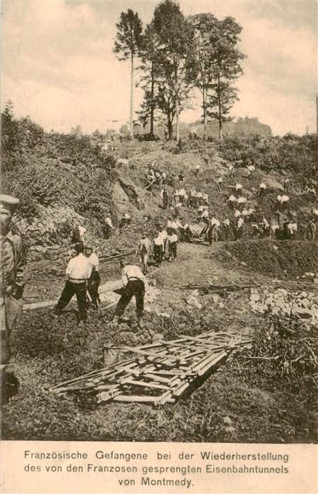 Montmedy 55 Meuse Französische Gefangene bei der Wiederhe