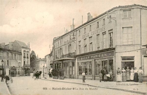 Saint-Dizier 52 Haute-Marne La Rue du Marche