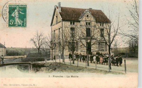 Froncles 52-Haute-Marne La Mairie
