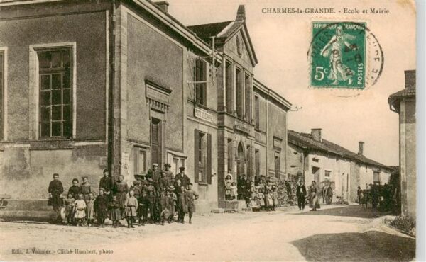 Charmes-la-Grande 52 Haute-Marne Ecole et Mairie