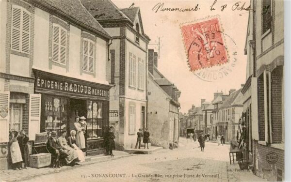 Nonancourt 27 Eure La Grande Rue vue prise Porte de Verneu