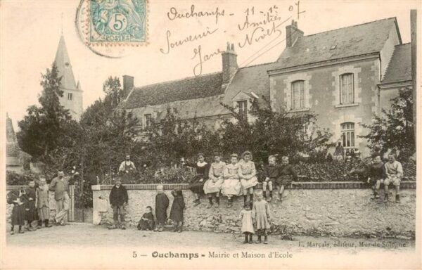 Ouchamps 41 Loir-et-Cher Mairie et Maison d'Ecole