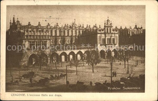 Krakow Krakau L'ancienne Halle aux draps