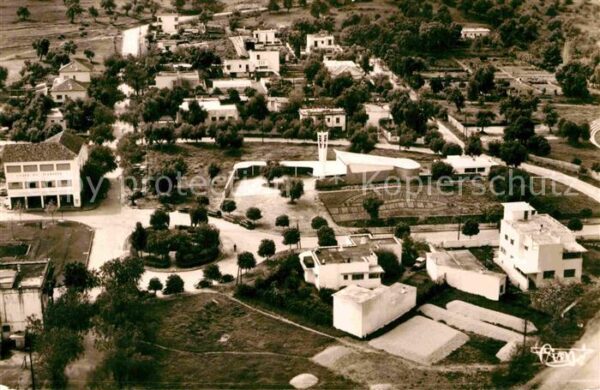 Ouezzan Quartier de l'Eglise St Joseph et Hotel