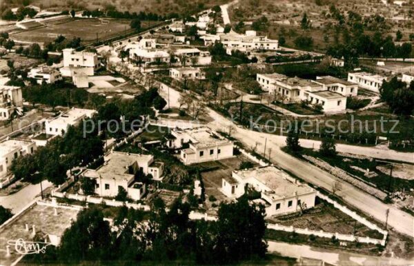 Ouezzan Quartier et l_Hopital Militaire Vue aer