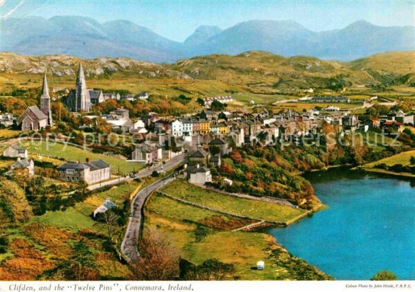Clifden Galway and the Twelfe Pins Fliegeraufnahme