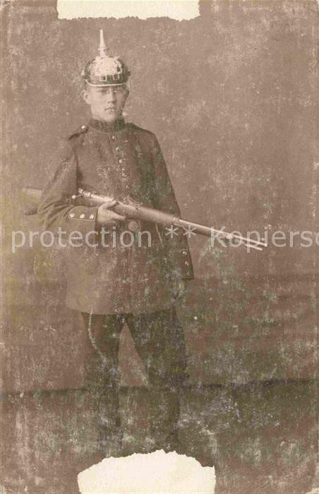 Militaria WK1 Soldat mit Gewehr