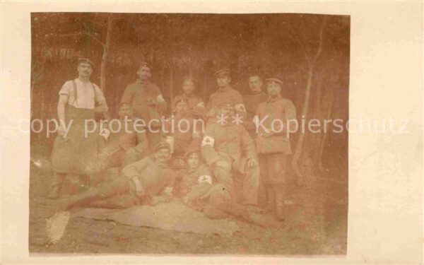 Rotes Kreuz Militaria WK1 sanitär Gruppenfoto