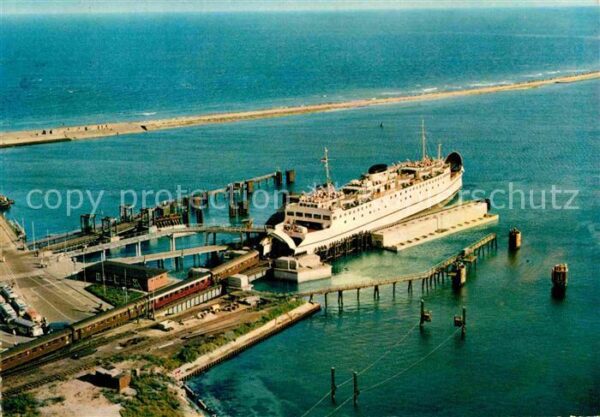 Faehre Ferry Bac Traghetto-- Grossenbrode Kai Fliegeraufnahme