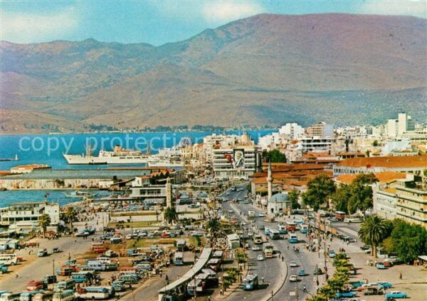 Izmir Varyanttan Konak Meydaninin