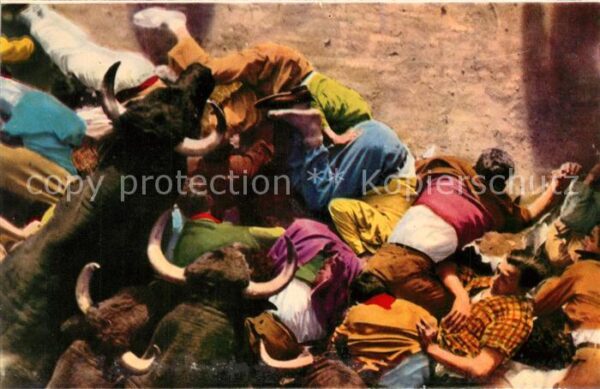 Pamplona Navarra Se ha formado el monton y los toros sal