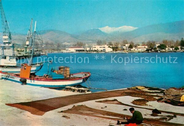 Motril Hafenpartie mit Sierra Nevada