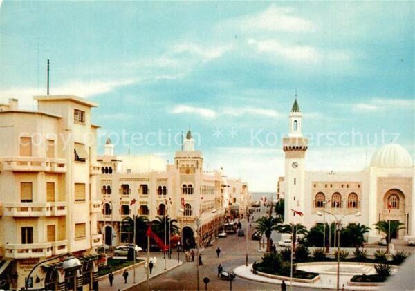 Sfax Tunesie Place Hedi Chaker et Palais de la Minic