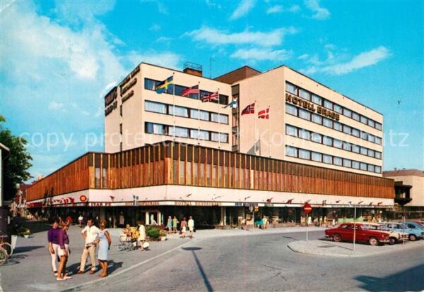 Borlaenge Stationsgartan med Hotell Brage