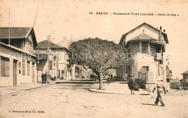 Dakar Boulevard Pinet Laprade dans le bas