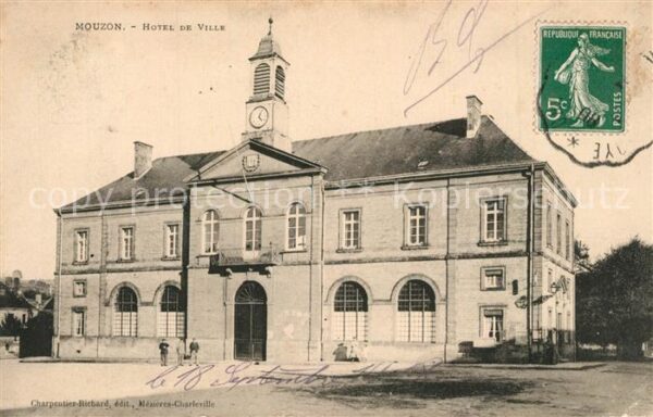 Mouzon Ardennes Hotel de Ville