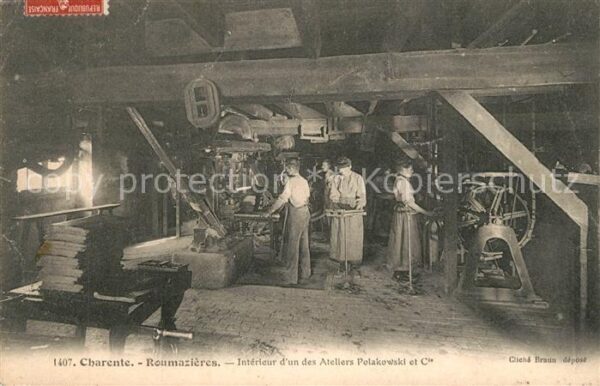 Roumazieres-Loubert Interieur d_an des Ateliers Polakowski