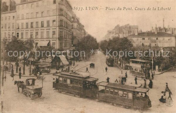 Strassenbahn Lyon Place du Pont Cours de la Liberte