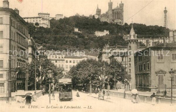 Strassenbahn Lyon Cours de l'Archeveche