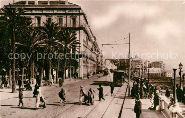 Strassenbahn Alger Boulevard de la Republique Square