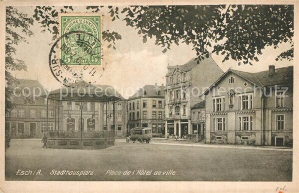 Esch-sur-Sure Stadthausplatz Place de L_Hotel de Vill