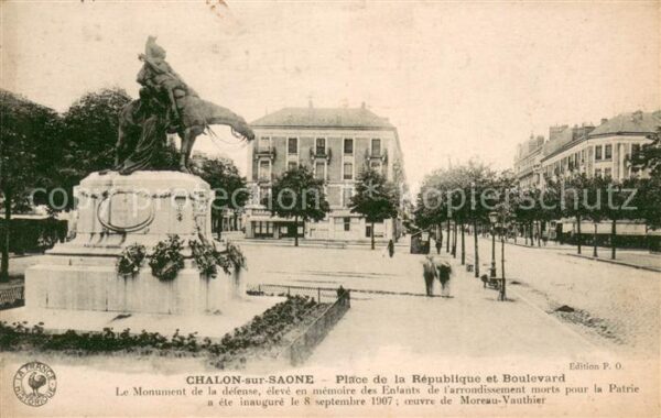 Chalon-sur-Saone Place de la Republique et Boulevard Le