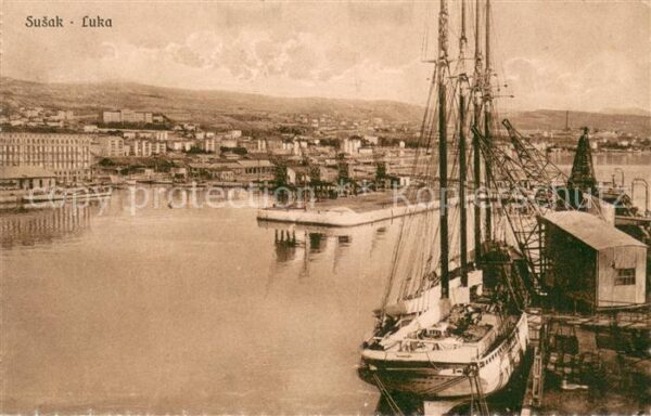 Luka Port Bateaux