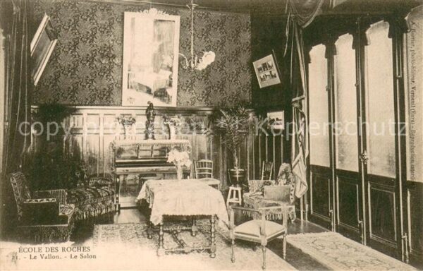 Pullay Ecole des Roches Le Vallon Le Salon