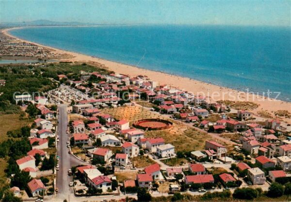 La Redoute Plage Vue aerienne et les arenes