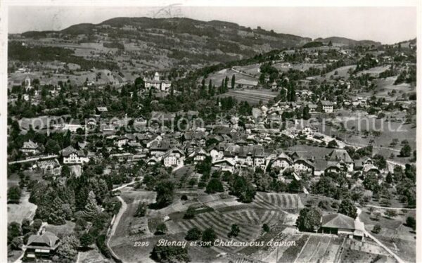 Blonay et son Chateau vus d_avion