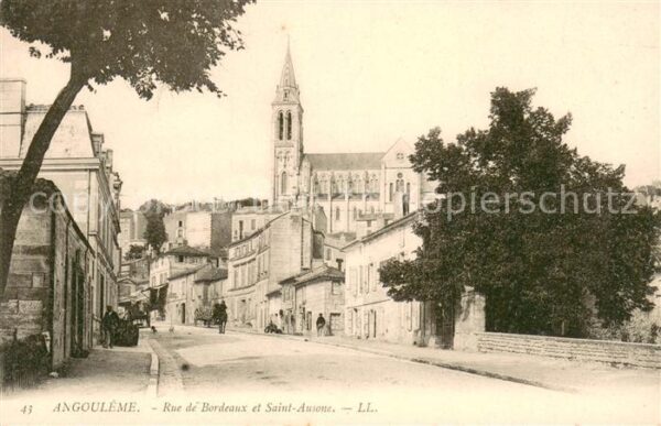 Angouleme Rue de Bordeaux Eglise Saint Ausone