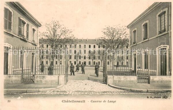 Chatellerault Caserne de Laâge