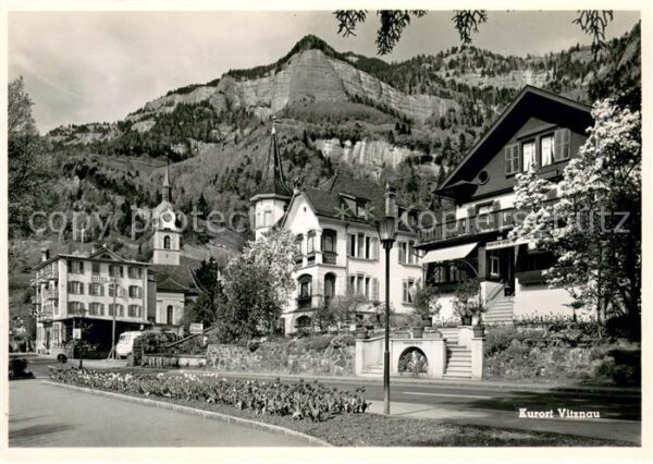 Vitznau Dorfpartie mit Rigi Dossen
