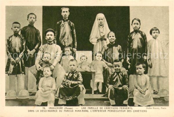 Annam-Hue Une Famille de Chretiens Fervents dans