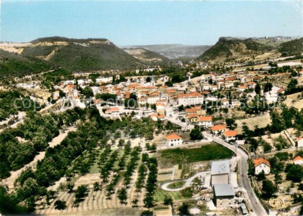 Massiac Vue generale aerienne Rocher St Victor
