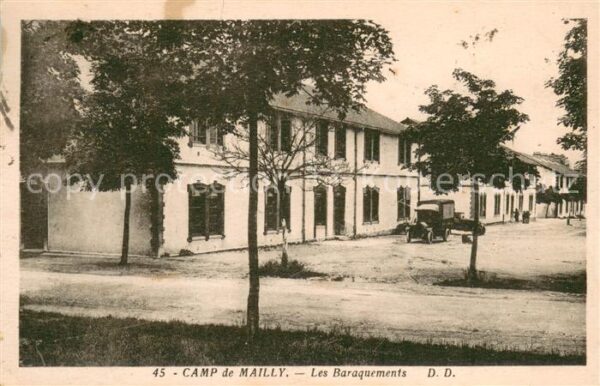 Camp de Mailly Les baraquements