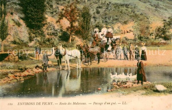 Vichy Allier Route des Malavaux Passage d_un gué